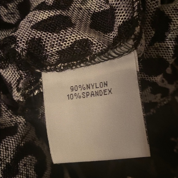 Hugging kisses Vintage stunning top size small - Picture 11 of 11